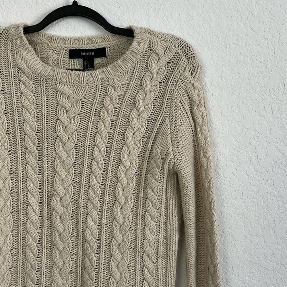 Forever 21 Cable Knit Sweater